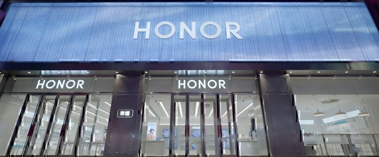 HONOR SE COMPROMETE A LOGRAR OPERACIONES NEUTRAS DE CARBONO PARA 2045